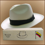 Sombrero de Panam Montecristi (7-8) + Caja de Madera Balsa