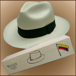 Sombrero de Panam Montecristi (13-14) + Caja de Madera Balsa