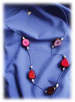 Tagua necklace Slice 5